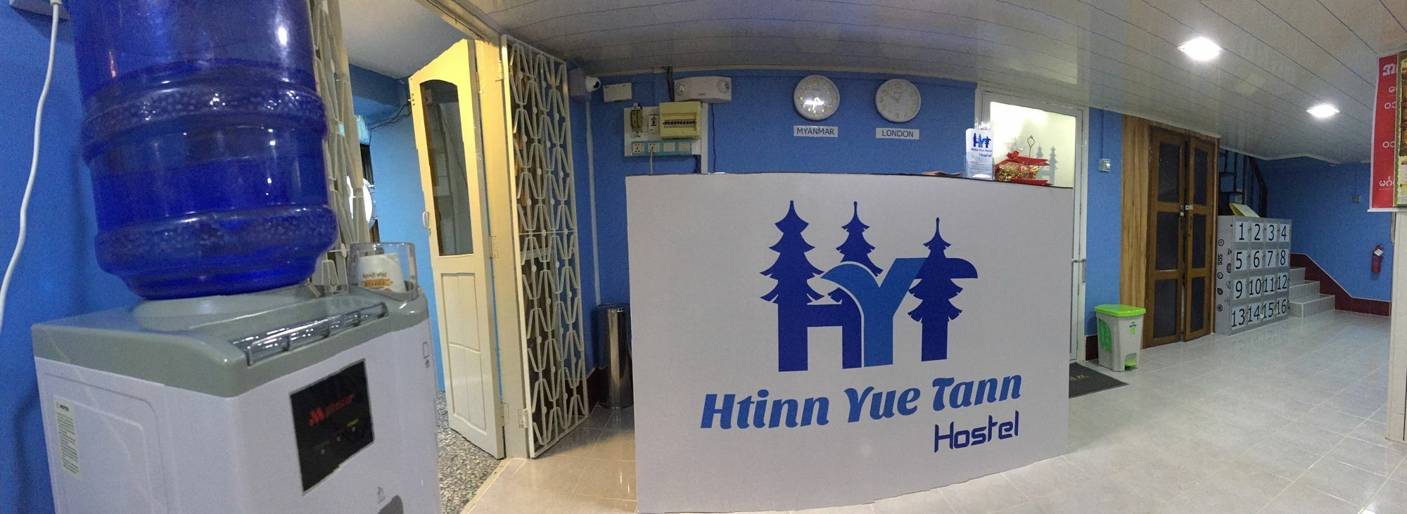 Htinn Yue Tann Hostel Rangoon Buitenkant foto